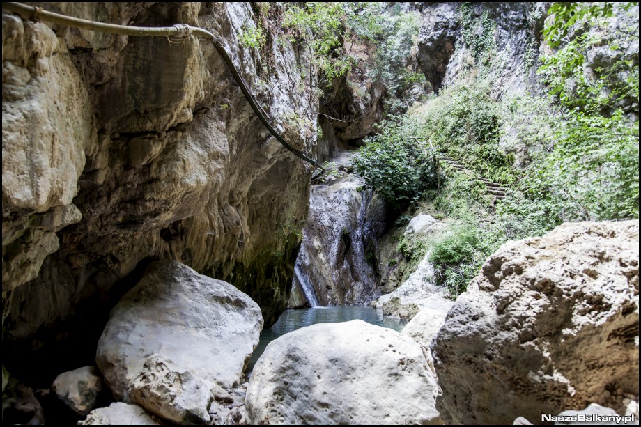 nidri waterfalls